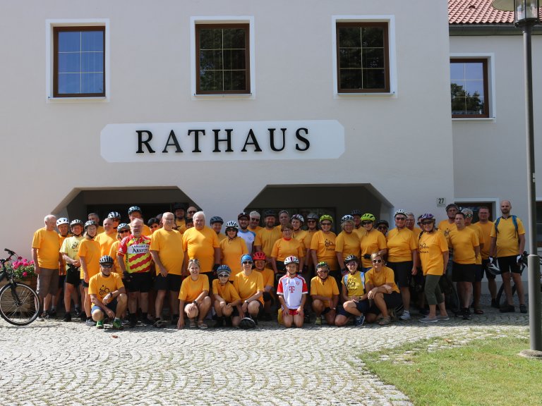 Grossansicht in neuem Fenster: XperBike Sternfahrt nach Malgersdorf 1